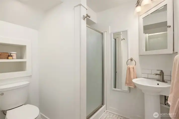 Guest Quarter Bathroom