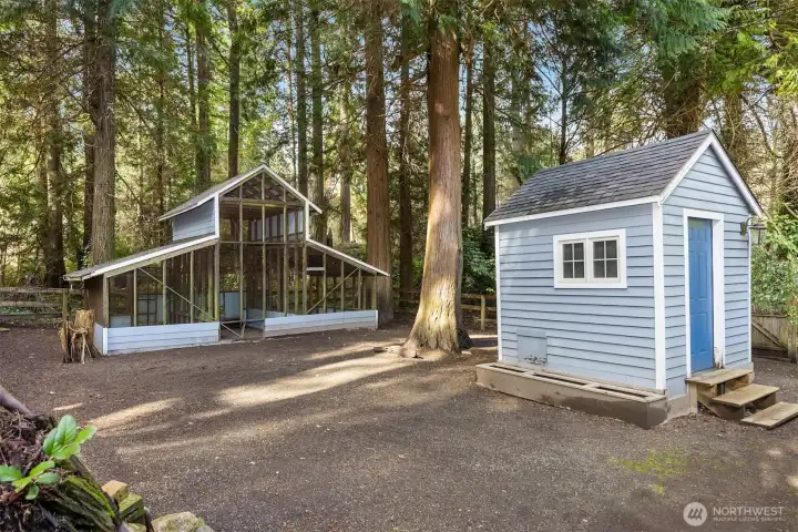 Additional Structures for Small Animals or convert to a killer shop!