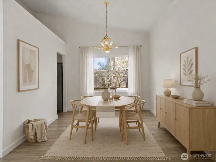 Virtually Staged - Dining Room