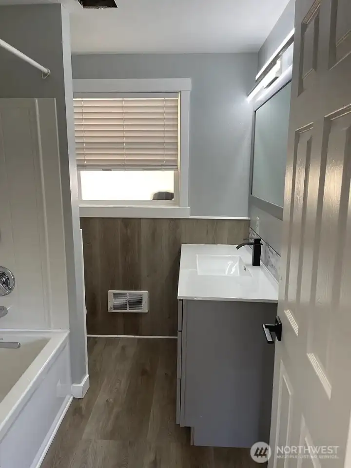 8038 116th Ave SE Pictures before tenants