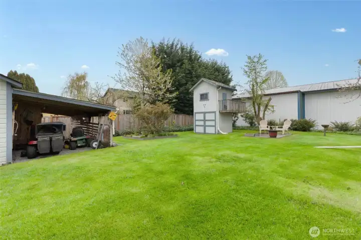 Lean To Behind Smaller Garage for Extra Storage