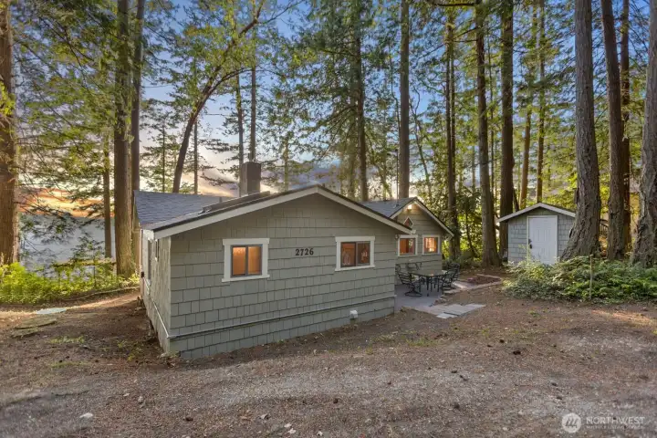 Just steps away from your front door is your private additional storage. Just steps away from your front door is your private additional storage.