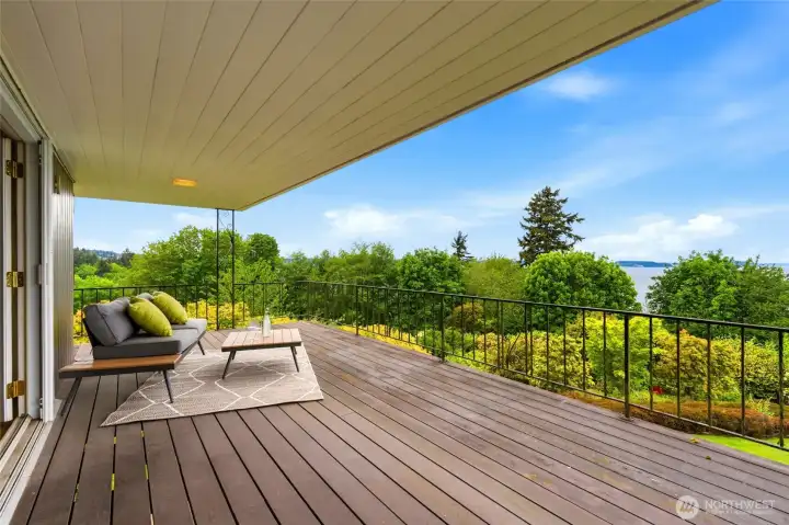 The soffit offers some protection from the heat (and the rain).