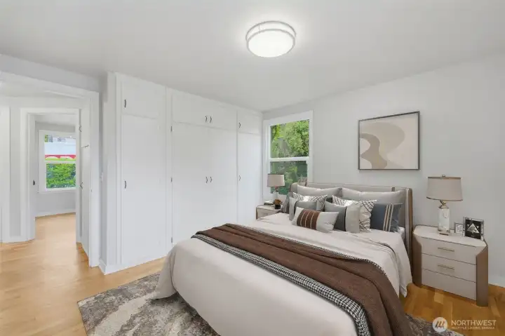 Main floor - Primary bedroom - Virtually Staged