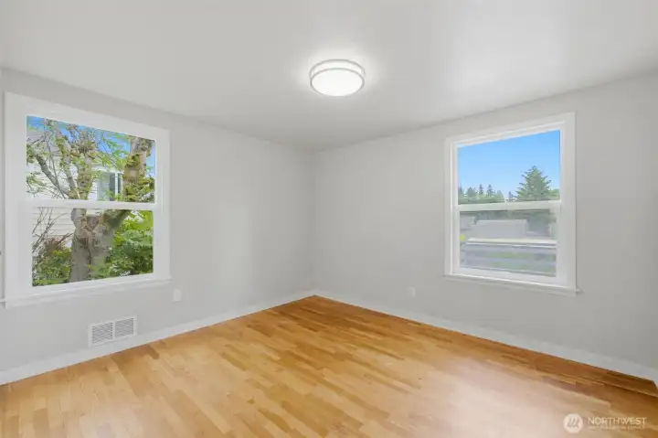 Main floor - Primary Bedroom