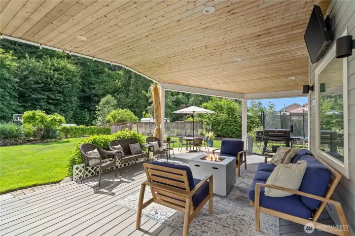 Covered Back Deck w/Pine Planked Ceiling, Mounted TV area to catch the games and plenty of room to entertain.