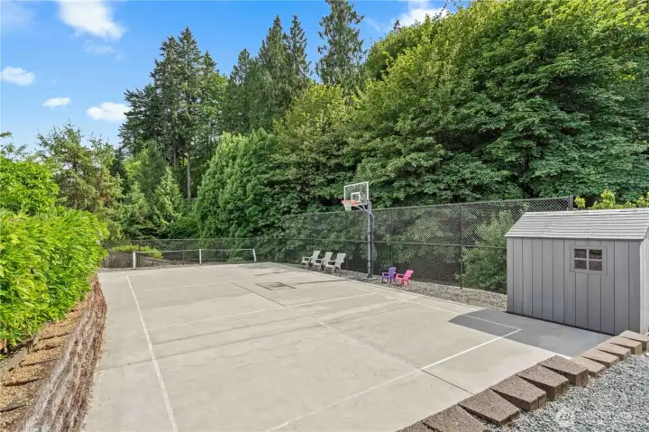 Sport Court and Shed amid a backdrop of greenery. You'll love it here!