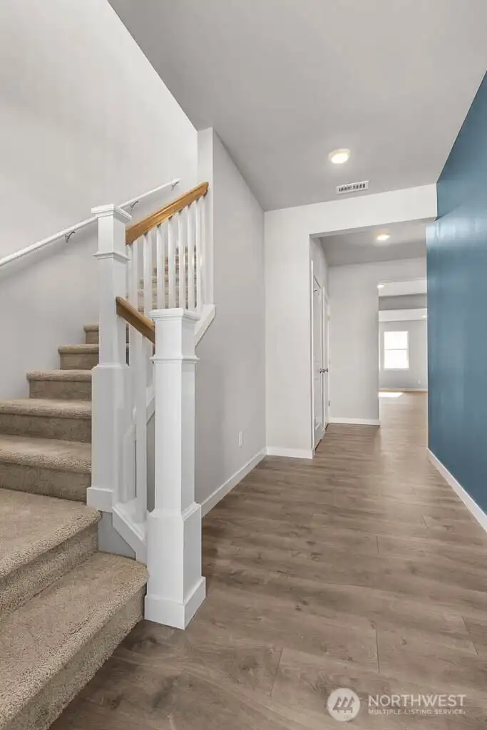 Beautiful entry that widens the farther you walk in the home.  Photos are for representational purposes only. Colors and options may vary.