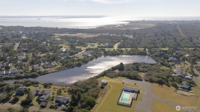 PERKINS POND, CABANA POOL, BAY & OCEAN IN THE BACKGROUND!