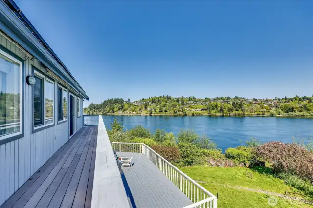 Deck from primary suite!