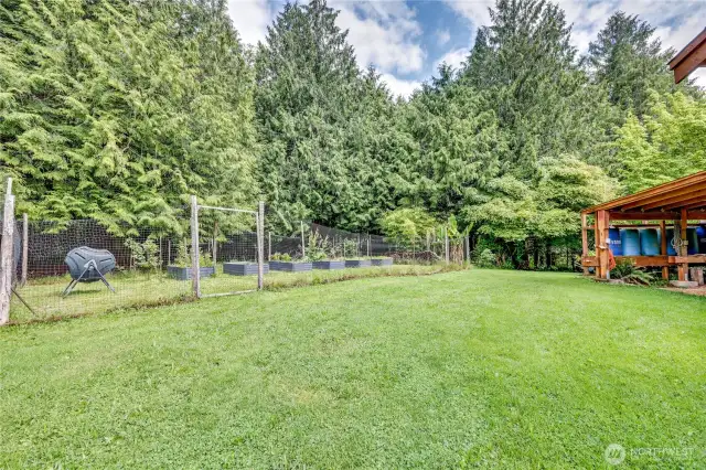 Garden space, plenty of room to expand!