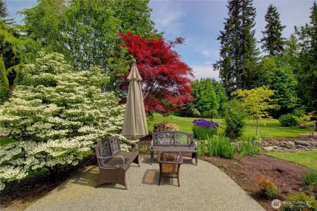 One of the many beautiful sitting areas.