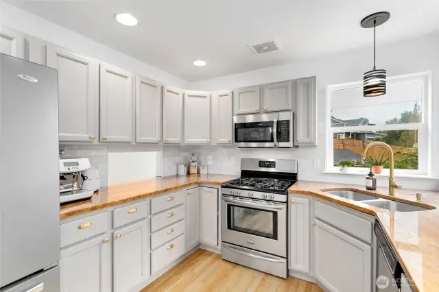 kitchen with new backsplash