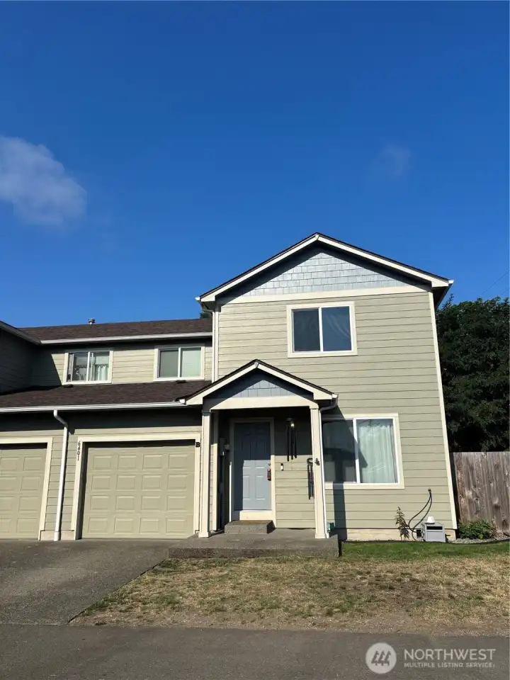 Front of townhome