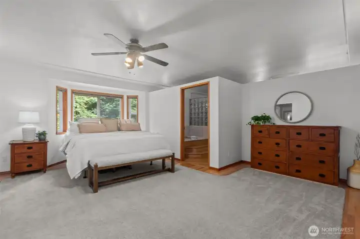 Large primary suite with a spa-like bath, plus dual walk in closets
