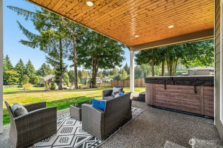 Huge hot tub stays
