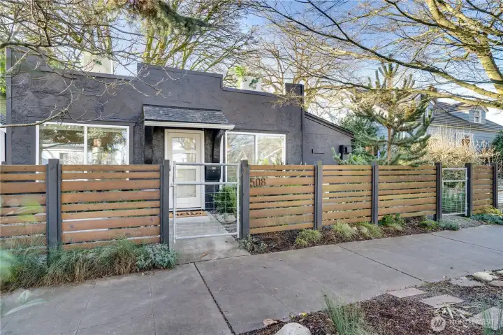 Welcome to this single-level home in Tacoma’s North End, where daily errands and favorite spots are just a short stroll away. Enjoy a private, easy-care yard, detached one-car garage, and additional off-street parking for added convenience.