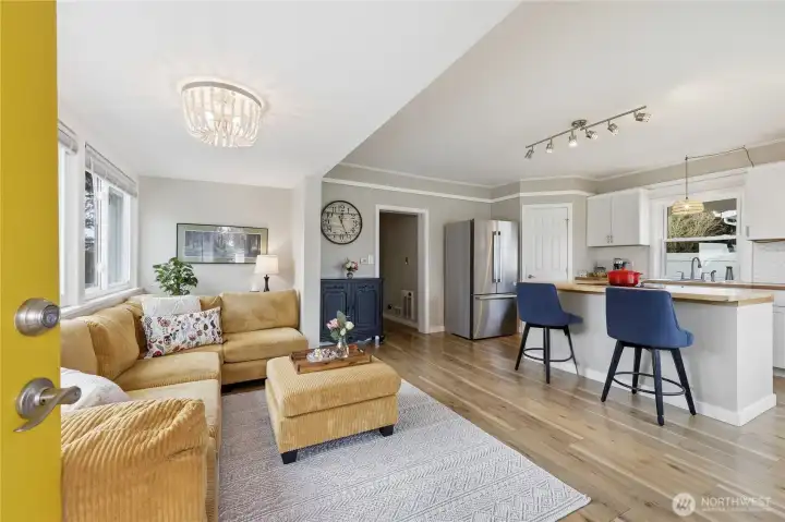 Open the door to happiness!