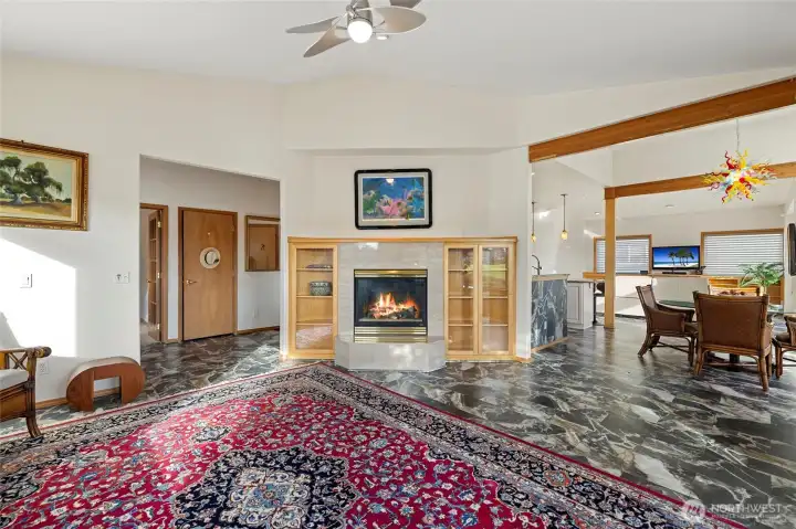 Oversized living room with propane fireplace