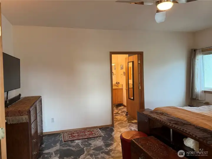 Wall tile removed and freshly painted!