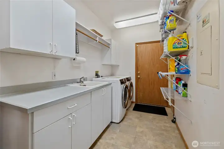 Laundry room, door to the garage