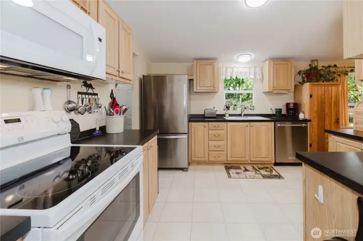 Spacious, light and bright kitchen.