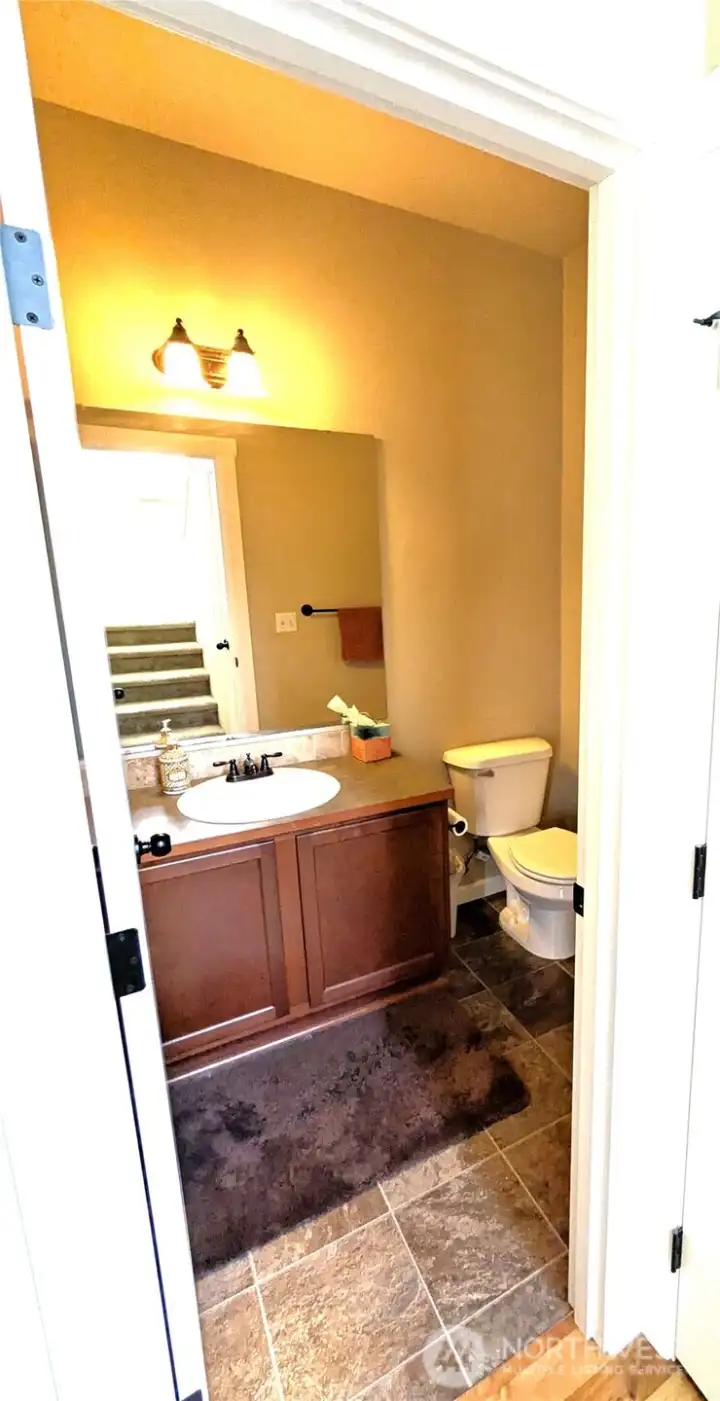 Half-bath downstaris