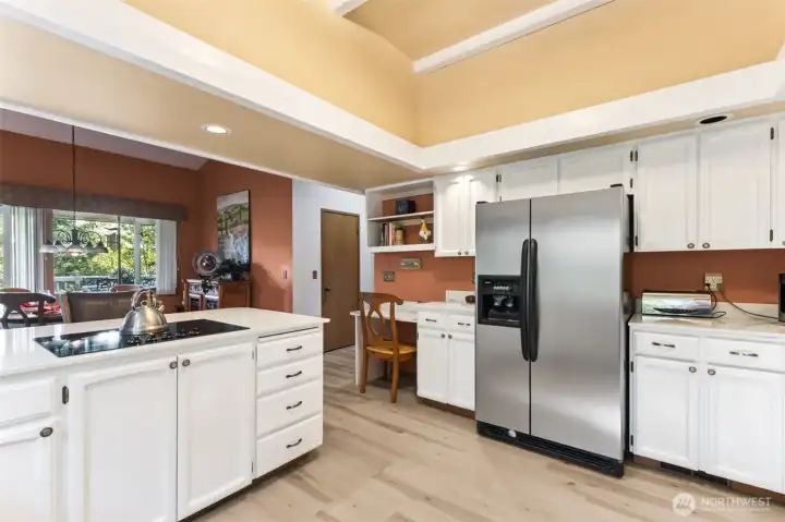 Walk-in pantry, desk and stainless appliances that stay.