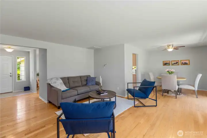 Extra, light-filled living space is really spacious!