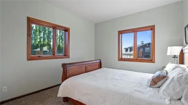 1st guest room