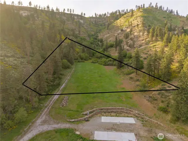 Approx Parcel A boundaries. Not an exact representation. Buyer should verify (see plat map)