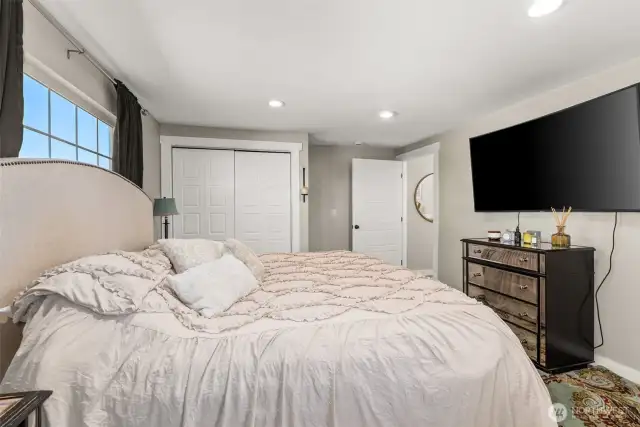 Primary Suite view of closet to bath