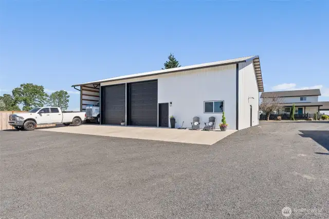 48X48 with 14' door shop w/pull thru wash bay
