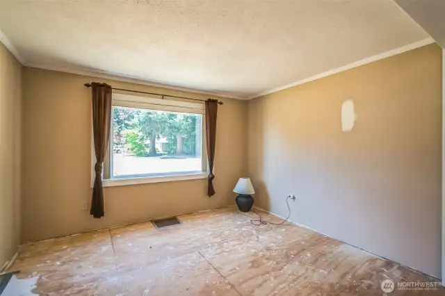 Bonus Room off Entry