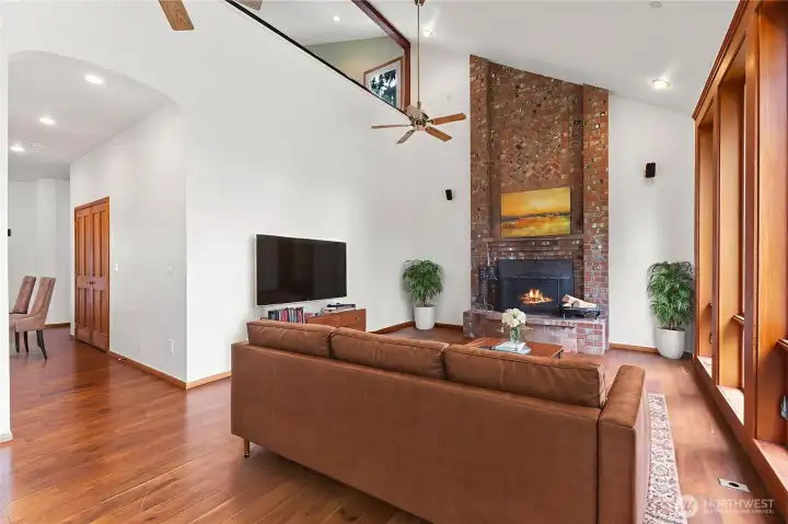 Main floor family room   - virtually staged