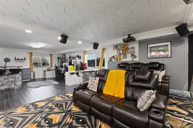 Acoustic tiles on the ceilings ensure the movie fun stays in the room!