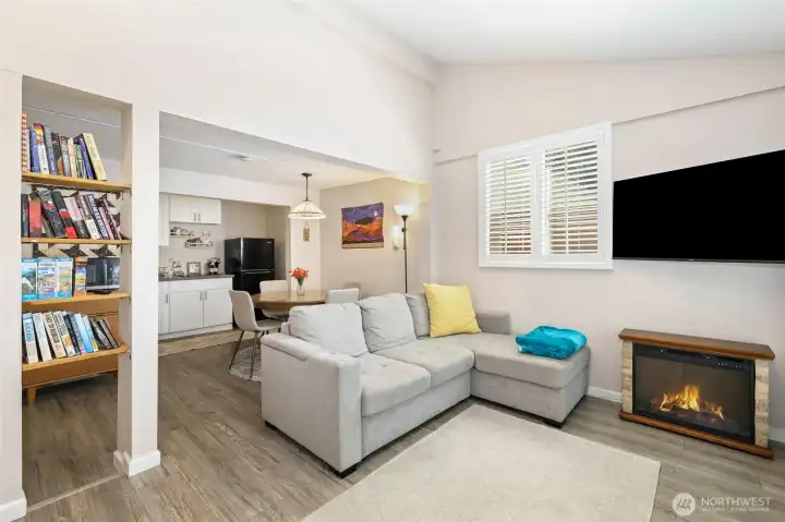 Vaulted ceiling makes the space feel larger