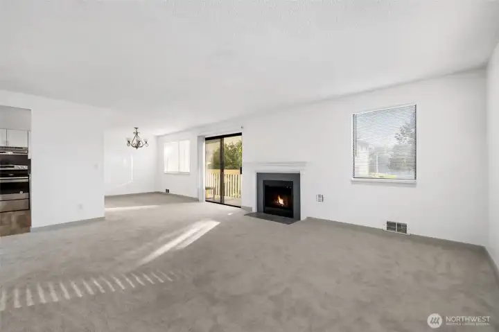 Open concept delight, from living to dining to kitchen.