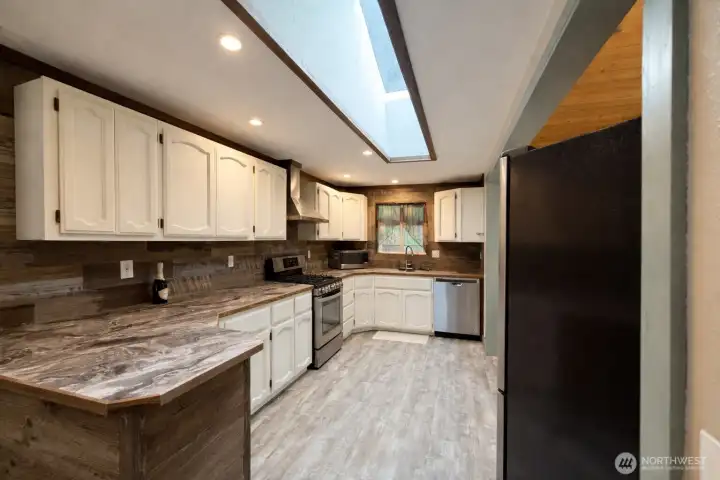 Large kitchen with gas stove Large kitchen with gas stove