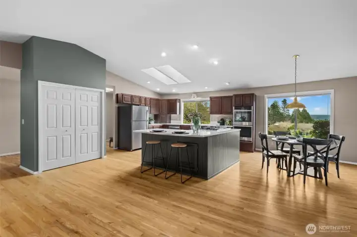 Oversized space allows for lots of design options