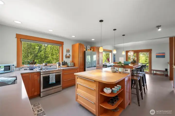 Kitchen island
