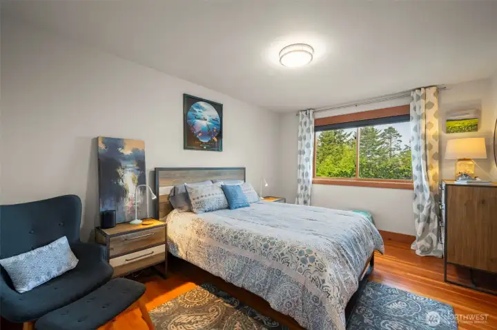 1 of 5 bedrooms with a 6th flex bedroom/office