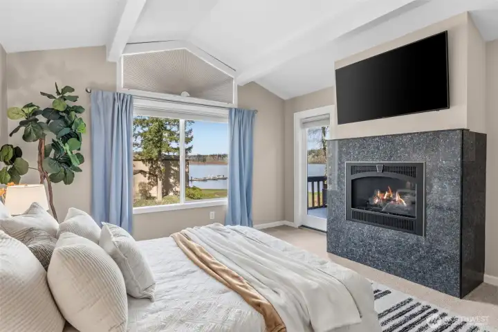 A spacious and luxurious primary suite, offering seamless balcony access, stunning views, a generous walk-in closet, and a beautifully appointed attached bath. A spacious and luxurious primary suite, offering seamless balcony access, stunning views, a generous walk-in closet, and a beautifully appointed attached bath.