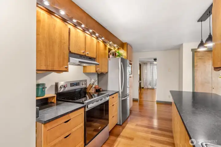 solid wood cabinets