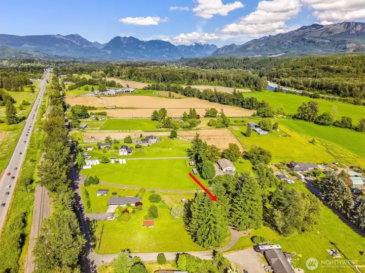 Mountain views and Fern Bluff community