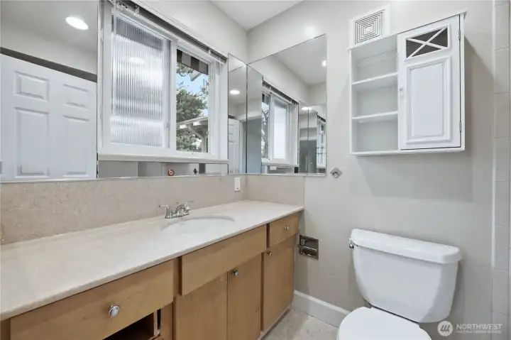 With En Suite