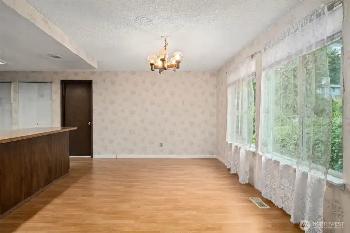 Dining area with room for a large table to host gatherings big and small! Dining area with room for a large table to host gatherings big and small!