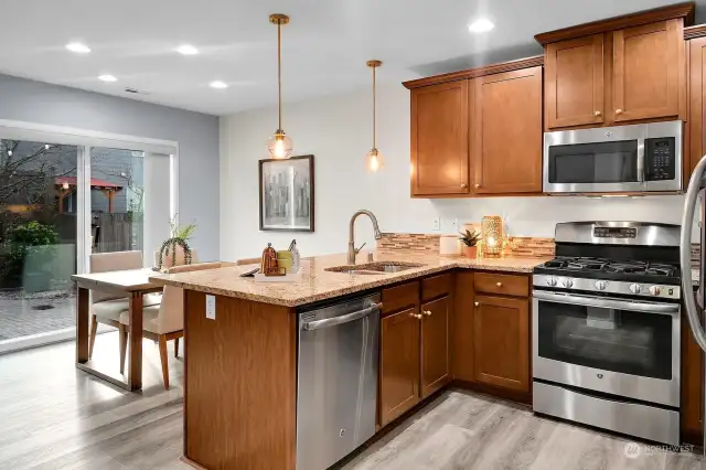 Gorgeous kitchen with gas range