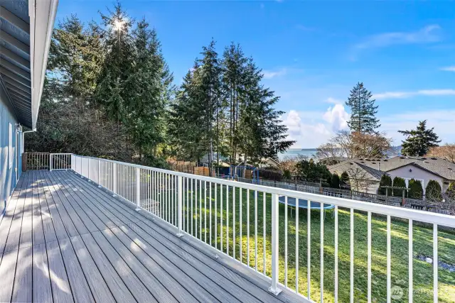 Composite Deck with beautiful view.