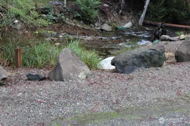 Outflow of Haven Lake